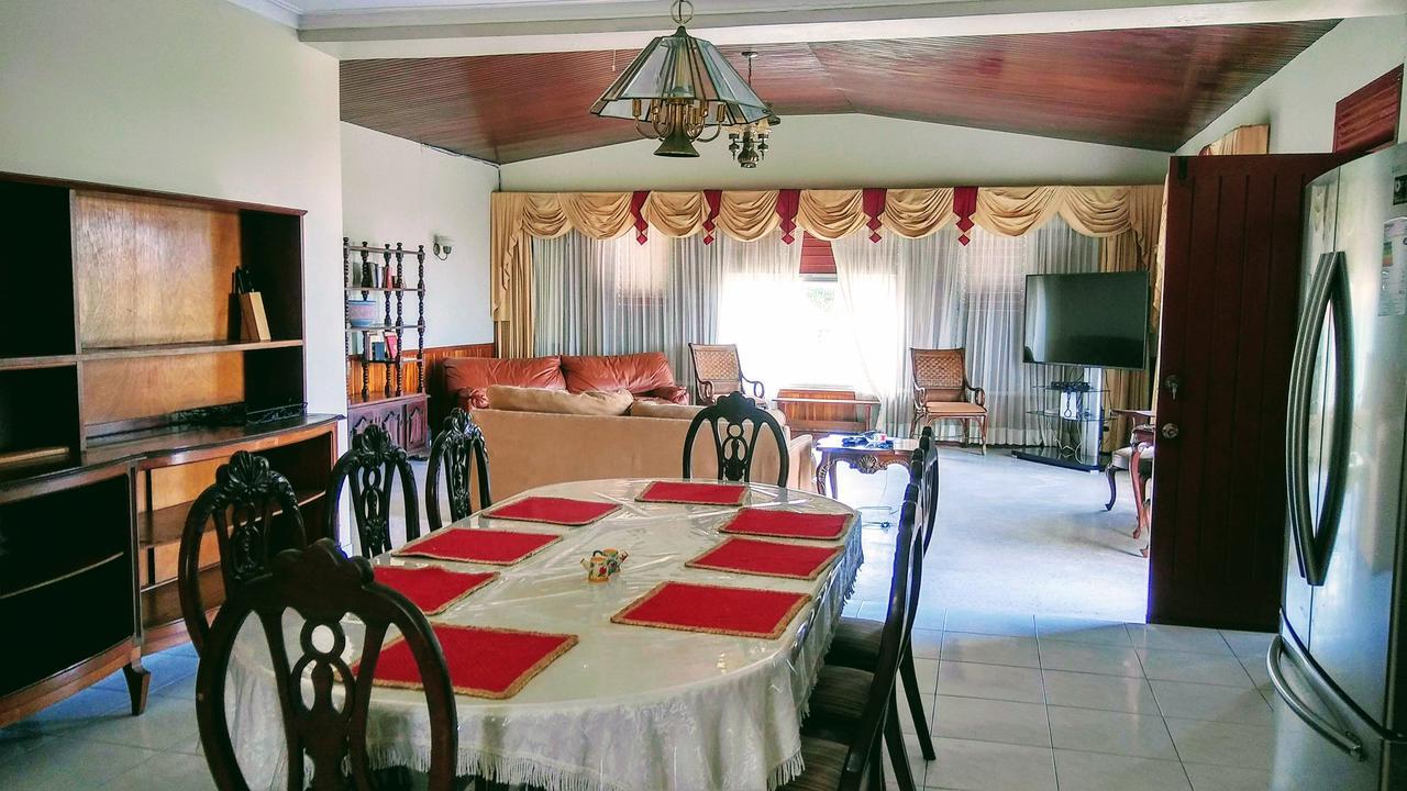 Hôtel Jacks Hill Tropical Arcadia à Kingston Extérieur photo